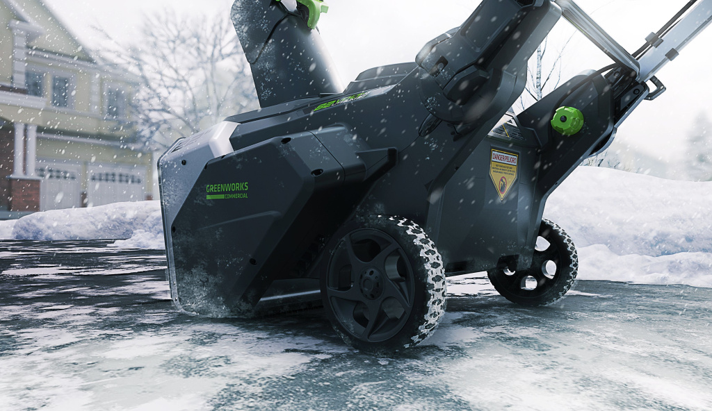 Снегоуборщик Greenworks
