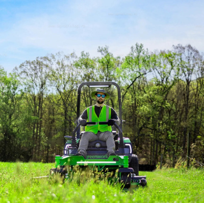 Садовый райдер с нулевым радиусом разворота Greenworks ZTC152 82V 7405107 (152 см) аккумуляторный