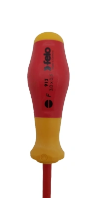 Отвертка диэлектрическая шлицевая SL3,0x0,5x100 Felo 91303090