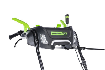 Снегоуборщик Greenworks GD82ST56, 82v (61 см) без АКБ и ЗУ (самоходный ,аккумуляторный)