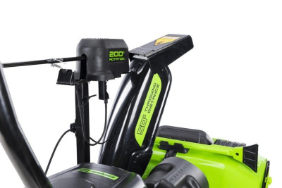 Снегоуборщик Greenworks GD82ST56, 82v (61 см) без АКБ и ЗУ (самоходный ,аккумуляторный)