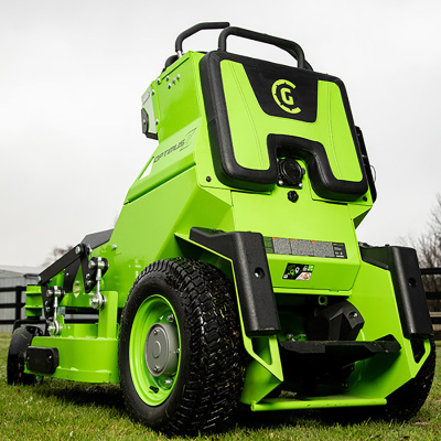 Садовый райдер с нулевым радиусом разворота Greenworks ZTCS92 82V 7405407 (92 см) аккумуляторный